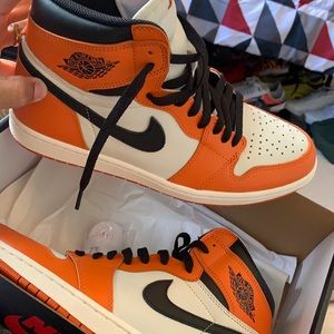 Jordan 1 Retro Reverse Shattered Backboard